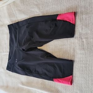Under Armour fitness capris